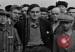 Standbild Konzentrationslager Buchenwald Deutschland, 1945, aus Sekunde 25 historischem Filmmaterial Videoclip 65675049479