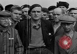 Standbild Konzentrationslager Buchenwald Deutschland, 1945, aus Sekunde 37 historischem Filmmaterial Videoclip 65675049479