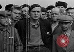 Standbild Konzentrationslager Buchenwald Deutschland, 1945, aus Sekunde 38 historischem Filmmaterial Videoclip 65675049479