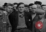 Standbild Konzentrationslager Buchenwald Deutschland, 1945, aus Sekunde 42 historischem Filmmaterial Videoclip 65675049479