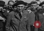 Immagine di Internee A Buchenwald Germania, 1945, secondo 8 filmato di repertorio 65675049482