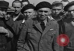 Immagine di Internee A Buchenwald Germania, 1945, secondo 11 filmato di repertorio 65675049482
