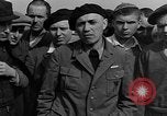 Immagine di Internee A Buchenwald Germania, 1945, secondo 25 filmato di repertorio 65675049482