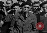 Immagine di Internee A Buchenwald Germania, 1945, secondo 55 filmato di repertorio 65675049482