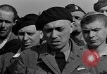 Image interné néerlandais Buchenwald Allemagne, 1945, de la seconde 34 séquences d'archives historiques vidéo 65675049483