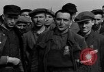 Standbild deutscher Jude Otto Feuer Buchenwald Deutschland, 1945, aus Sekunde 11 historischem Filmmaterial Videoclip 65675049484