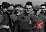 Standbild deutscher Jude Otto Feuer Buchenwald Deutschland, 1945, aus Sekunde 22 historischem Filmmaterial Videoclip 65675049484
