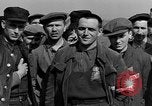 Standbild deutscher Jude Otto Feuer Buchenwald Deutschland, 1945, aus Sekunde 30 historischem Filmmaterial Videoclip 65675049484