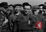 Standbild deutscher Jude Otto Feuer Buchenwald Deutschland, 1945, aus Sekunde 36 historischem Filmmaterial Videoclip 65675049484