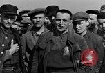 Standbild deutscher Jude Otto Feuer Buchenwald Deutschland, 1945, aus Sekunde 39 historischem Filmmaterial Videoclip 65675049484