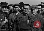 Standbild deutscher Jude Otto Feuer Buchenwald Deutschland, 1945, aus Sekunde 40 historischem Filmmaterial Videoclip 65675049484