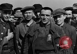 Standbild deutscher Jude Otto Feuer Buchenwald Deutschland, 1945, aus Sekunde 41 historischem Filmmaterial Videoclip 65675049484