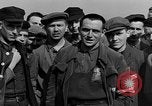 Standbild deutscher Jude Otto Feuer Buchenwald Deutschland, 1945, aus Sekunde 52 historischem Filmmaterial Videoclip 65675049484