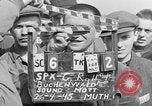 Standbild befreiten deutschen Juden Buchenwald Deutschland, 1945, aus Sekunde 1 historischem Filmmaterial Videoclip 65675049485