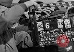 Standbild befreiten deutschen Juden Buchenwald Deutschland, 1945, aus Sekunde 9 historischem Filmmaterial Videoclip 65675049485