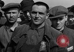 Standbild befreiten deutschen Juden Buchenwald Deutschland, 1945, aus Sekunde 37 historischem Filmmaterial Videoclip 65675049485