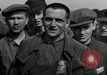 Standbild befreiten deutschen Juden Buchenwald Deutschland, 1945, aus Sekunde 56 historischem Filmmaterial Videoclip 65675049485