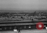 Standbild Konzentrationslager Buchenwald Deutschland, 1945, aus Sekunde 27 historischem Filmmaterial Videoclip 65675049490