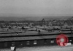 Standbild Konzentrationslager Buchenwald Deutschland, 1945, aus Sekunde 28 historischem Filmmaterial Videoclip 65675049490