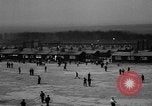 Standbild Konzentrationslager Buchenwald Deutschland, 1945, aus Sekunde 37 historischem Filmmaterial Videoclip 65675049490