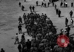 Standbild Konzentrationslager Buchenwald Deutschland, 1945, aus Sekunde 39 historischem Filmmaterial Videoclip 65675049490
