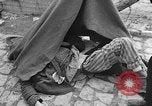 Image Prisonniers libérés de Buchenwald Buchenwald Allemagne, 1945, de la seconde 33 séquences d'archives historiques vidéo 65675049501