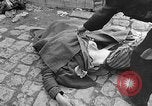 Image Prisonniers libérés de Buchenwald Buchenwald Allemagne, 1945, de la seconde 35 séquences d'archives historiques vidéo 65675049501