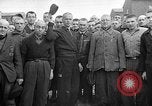 Image Prisonniers libérés de Buchenwald Buchenwald Allemagne, 1945, de la seconde 48 séquences d'archives historiques vidéo 65675049501