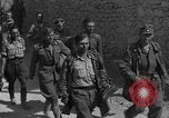Immagine di Prigionieri di guerra tedeschi Loriol Francia, 1944, secondo 19 filmato di repertorio 65675049519