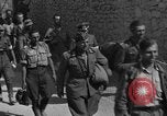 Immagine di Prigionieri di guerra tedeschi Loriol Francia, 1944, secondo 20 filmato di repertorio 65675049519