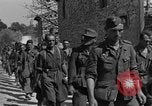 Immagine di Prigionieri di guerra tedeschi Loriol Francia, 1944, secondo 46 filmato di repertorio 65675049519