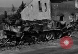 Immagine di Equipaggiamento distrutto Loriol Francia, 1944, secondo 14 filmato di repertorio 65675049521
