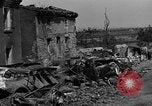 Immagine di Equipaggiamento distrutto Loriol Francia, 1944, secondo 17 filmato di repertorio 65675049521