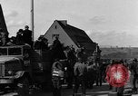 Image Personnes déplacées Bergzabern Allemagne, 1945, de la seconde 40 séquences d'archives historiques vidéo 65675049523