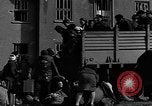 Image Personnes déplacées Bergzabern Allemagne, 1945, de la seconde 49 séquences d'archives historiques vidéo 65675049523