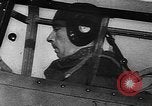 Standbild ME-109 Flugzeuge Deutschland, 1940, aus Sekunde 38 historischem Filmmaterial Videoclip 65675049526