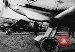 Standbild ME-109 Flugzeuge Deutschland, 1940, aus Sekunde 42 historischem Filmmaterial Videoclip 65675049526