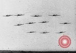 Standbild ME-109 Flugzeuge Deutschland, 1940, aus Sekunde 57 historischem Filmmaterial Videoclip 65675049526