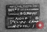 Immagine di Allied campo di prigionia Moosburg Germania, 1945, secondo 6 filmato di repertorio 65675049538