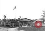 Immagine di Allied campo di prigionia Moosburg Germania, 1945, secondo 7 filmato di repertorio 65675049538
