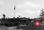 Immagine di Allied campo di prigionia Moosburg Germania, 1945, secondo 12 filmato di repertorio 65675049538