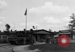 Immagine di Allied campo di prigionia Moosburg Germania, 1945, secondo 17 filmato di repertorio 65675049538