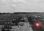Immagine di Allied campo di prigionia Moosburg Germania, 1945, secondo 42 filmato di repertorio 65675049538