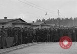 Immagine di Allied campo di prigionia Moosburg Germania, 1945, secondo 41 filmato di repertorio 65675049539
