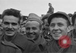 Image des prisonniers alliés Moosburg Allemagne, 1945, de la seconde 6 séquences d'archives historiques vidéo 65675049540