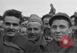 Image des prisonniers alliés Moosburg Allemagne, 1945, de la seconde 8 séquences d'archives historiques vidéo 65675049540