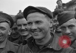 Image des prisonniers alliés Moosburg Allemagne, 1945, de la seconde 11 séquences d'archives historiques vidéo 65675049540