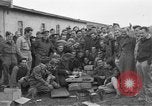 Image des prisonniers alliés Moosburg Allemagne, 1945, de la seconde 53 séquences d'archives historiques vidéo 65675049540