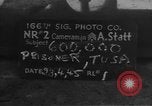 Standbild deutschen Gefangenen Langenzenn Deutschland, 1945, aus Sekunde 5 historischem Filmmaterial Videoclip 65675049541