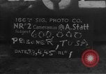 Standbild deutschen Gefangenen Langenzenn Deutschland, 1945, aus Sekunde 7 historischem Filmmaterial Videoclip 65675049541